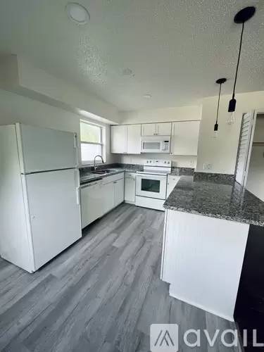 Main picture of 15718 Morgan St