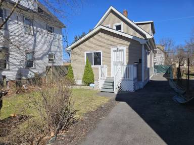 Main picture of 12405 Signet Ave