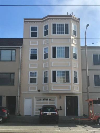 Main picture of 2747 Judah St