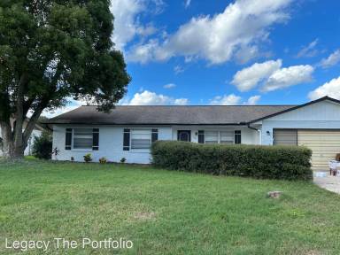 Main picture of 1085 York Way