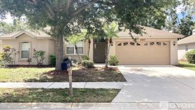 Main picture of 5847 28th Ln E