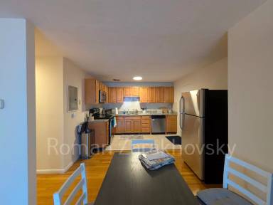 Main picture of 226 Babcock St