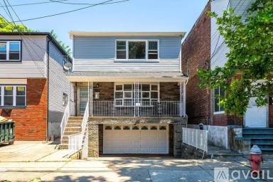 Main picture of 270 Boyd Ave