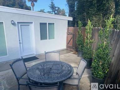 Main picture of 6503 1/2 Quartz Ave