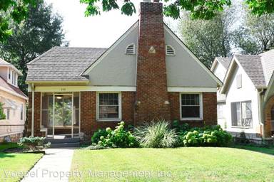 Main picture of 615 E 62nd St