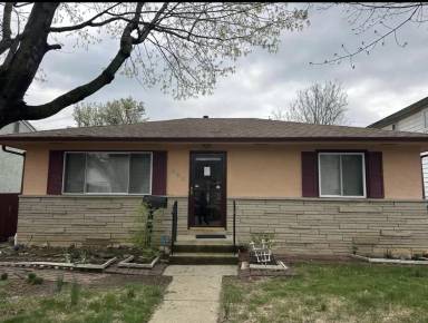 Main picture of 892 Ruby Ave