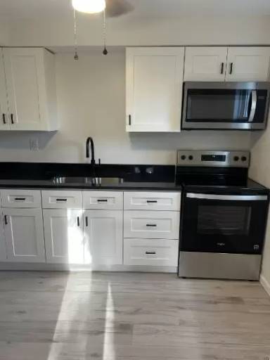 Main picture of 1923 Columbia Ave