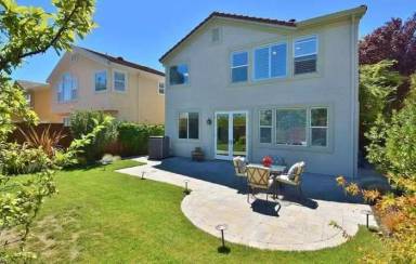 Main picture of 424 Fuchsia Ln