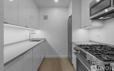 Main picture of 21 West End Ave Apartments