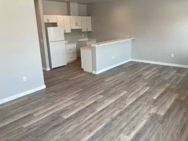 Main picture of 360 Terminal Ave