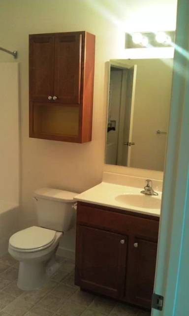 Main picture of 100 Deerfield Ln