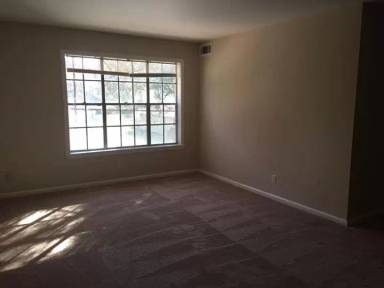 Main picture of 807 Sam Houston Ave