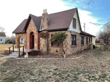 Main picture of 512 Locust