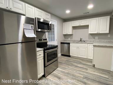 Main picture of 3333 Phyllis St