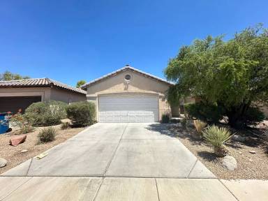 Main picture of 332 Golden Shore Dr