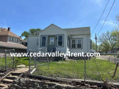 Main picture of 611 W 8th St