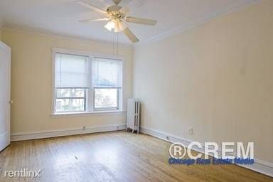 Main picture of 1557 W Fargo Ave