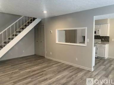 Main picture of 12 Stardust Ct