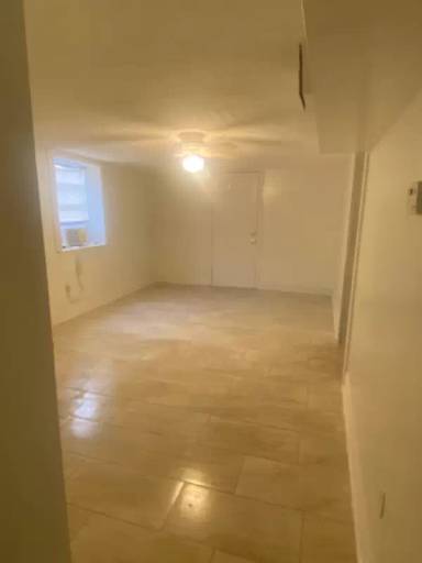 Main picture of 3416 Milan St