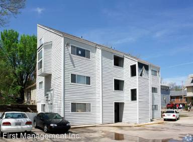 Main picture of 413 W 14th St