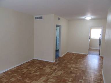 Main picture of 807 Cherry St