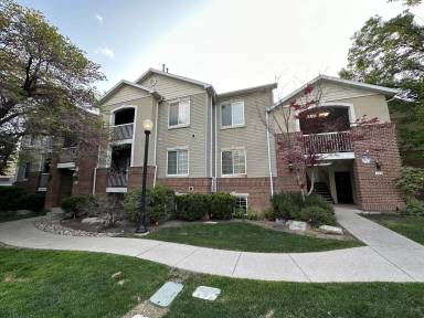 Main picture of 150 S 800 E Apartments