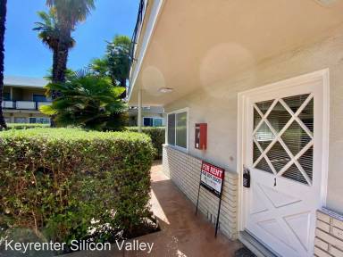 Main picture of 362 W Olive Ave