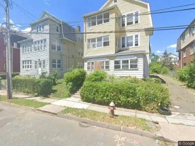 Main picture of 123 Irving St