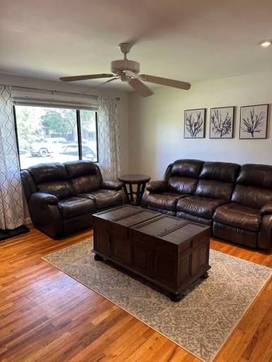 Main picture of 3090 Euclid Ave