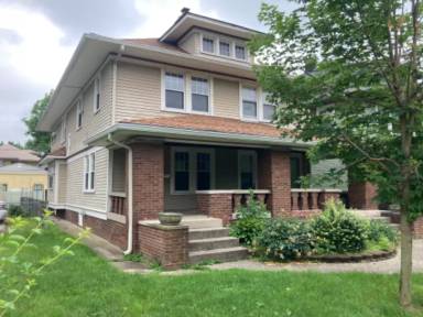 Main picture of 3321 Central Ave