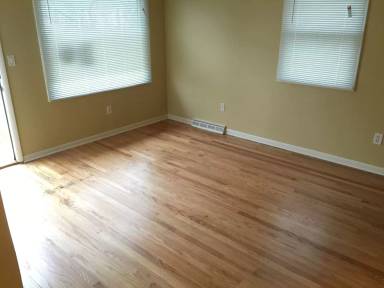Main picture of 1123 Hazen St SE