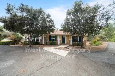 Main picture of 2921 Sunset Hls