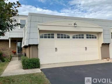 Main picture of 642 Burgundy Ct