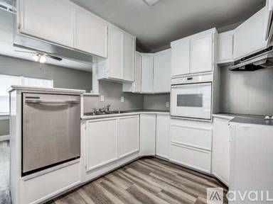 Main picture of 1059 Lyle St