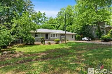 Main picture of 135 Hillside St