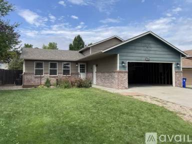 Main picture of 131 50th Ave