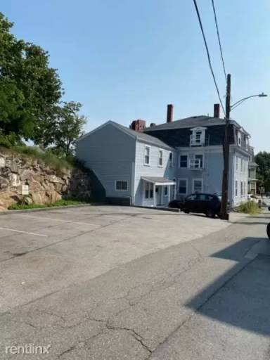 Main picture of 144 Cabot St