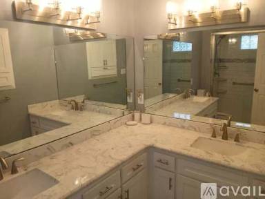 Main picture of 215 Forest Oaks Dr