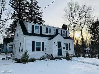 Main picture of 37 Ware Ave