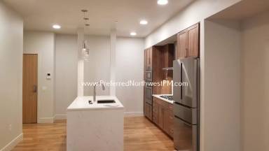 Main picture of 1600 Pearl St
