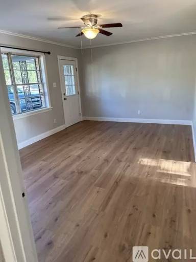 Main picture of 4110 Glen St