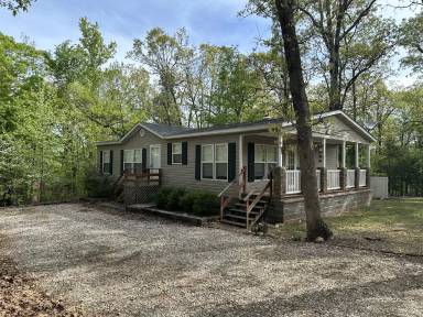 Main picture of 21492 Cavern Dr