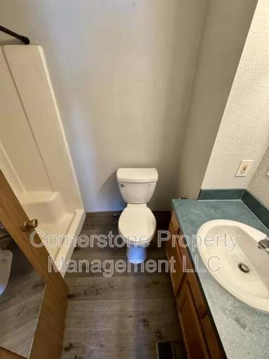 Main picture of 444 Florida St