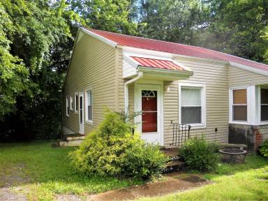 Main picture of 344 Hickory Hts