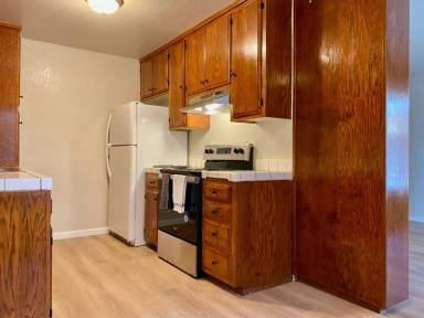 Main picture of 4311 Winona Ave