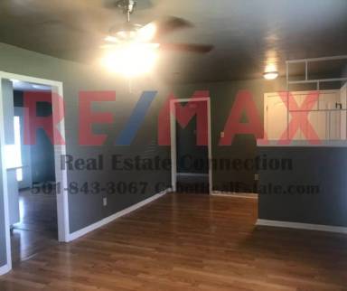 Main picture of 10 Lillie St