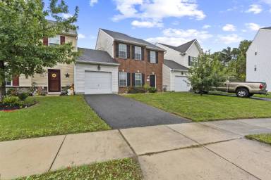 Main picture of 338 Camerton Ln