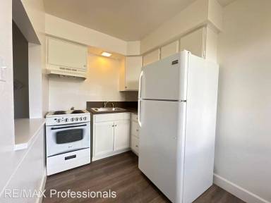 Main picture of 4000 Shinners Pl