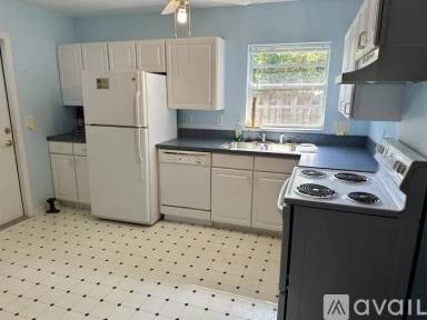 Main picture of 213 Mahogany Dr