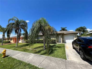 Main picture of 222 SW 6th Ave